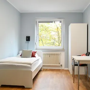  Отель 1, 2, Sleep Messe